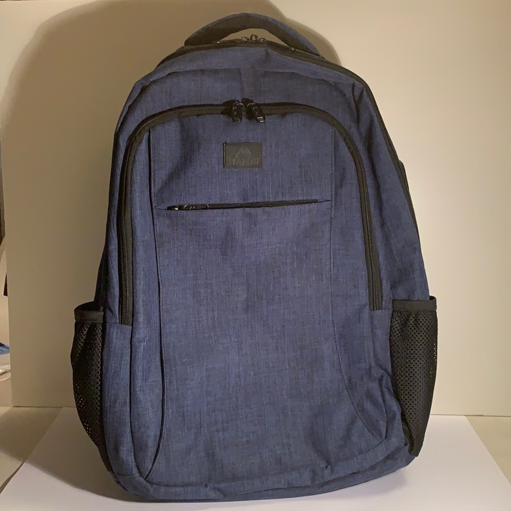 Large College Backpack w/USB Charging Port